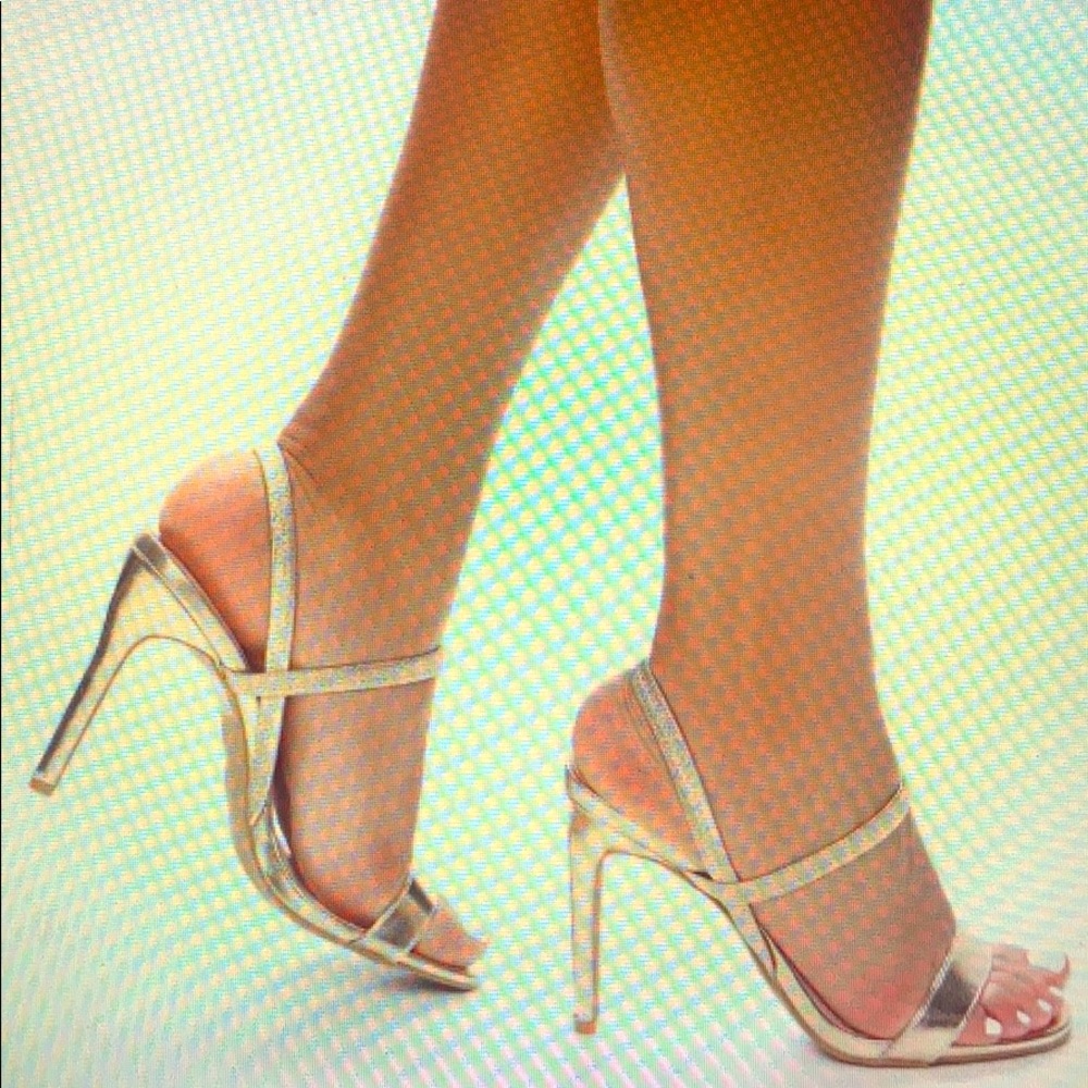 Gold heels from FashionNova